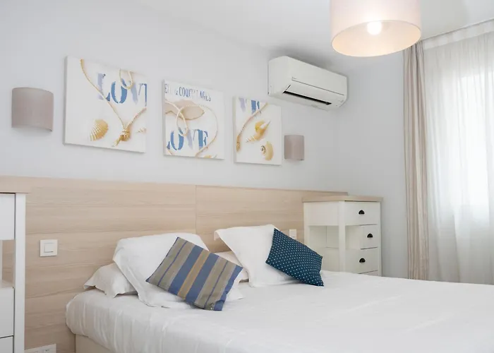 Hotel La Ciotat - A Deux Pas De L\'Eau