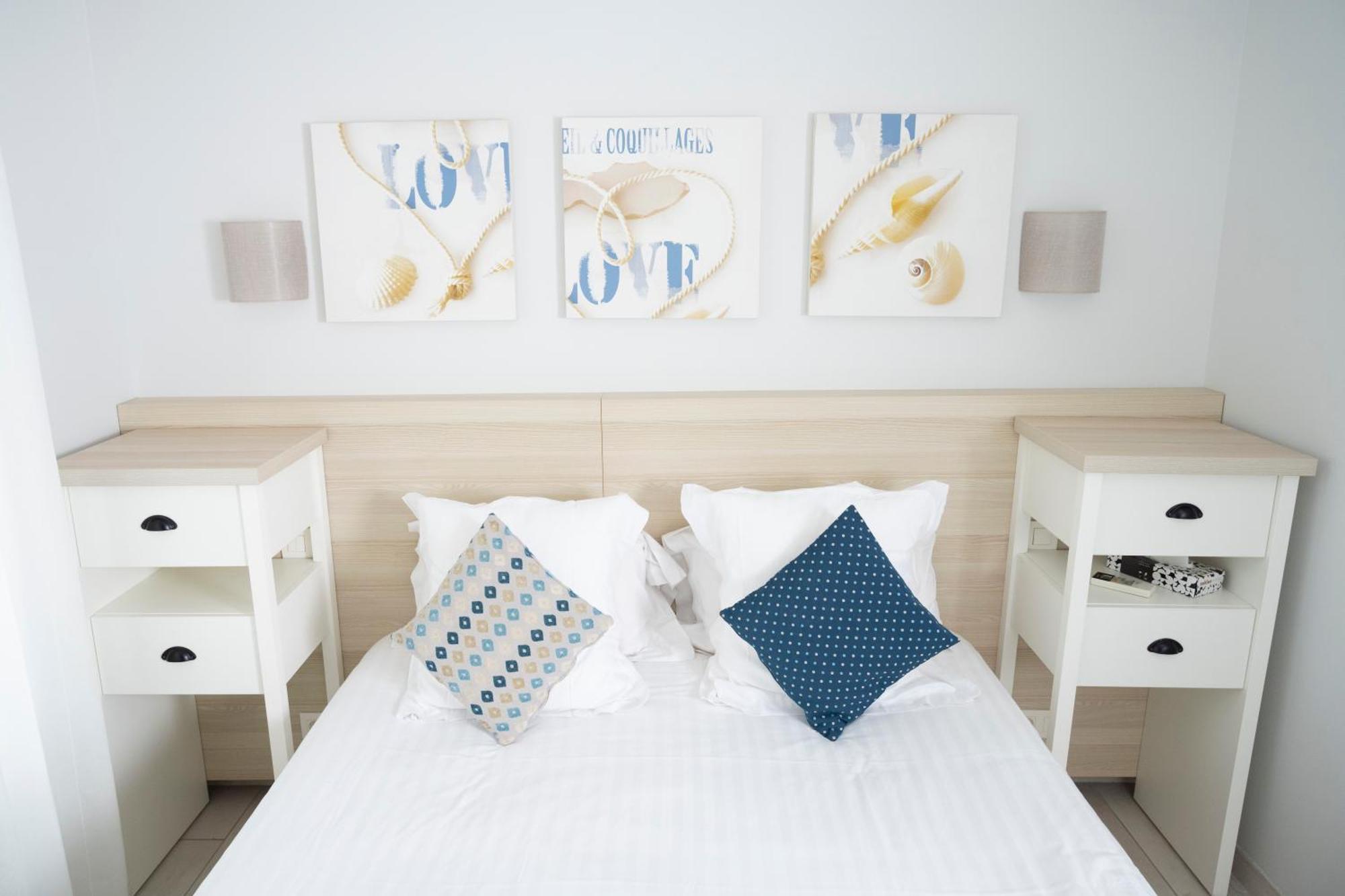 - A Deux Pas De L'eau Aparthotel